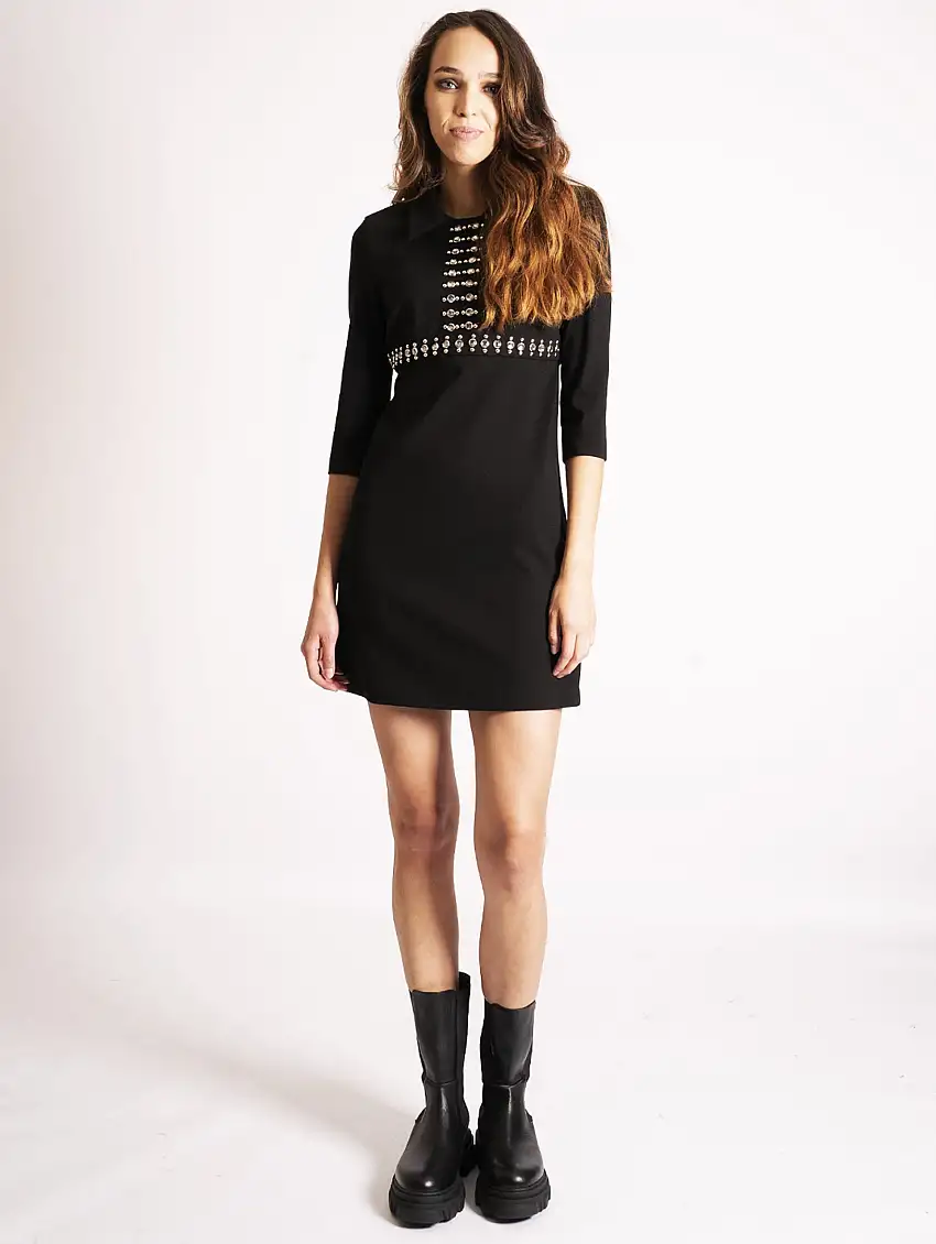 Abito con Borchie e Pietre Nero