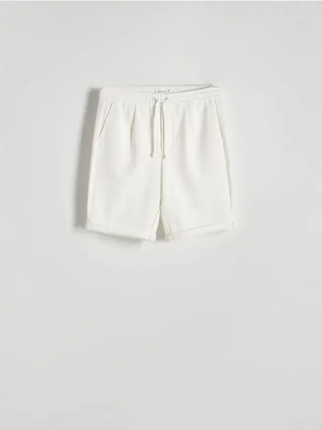 Pantaloncini regular Colore panna