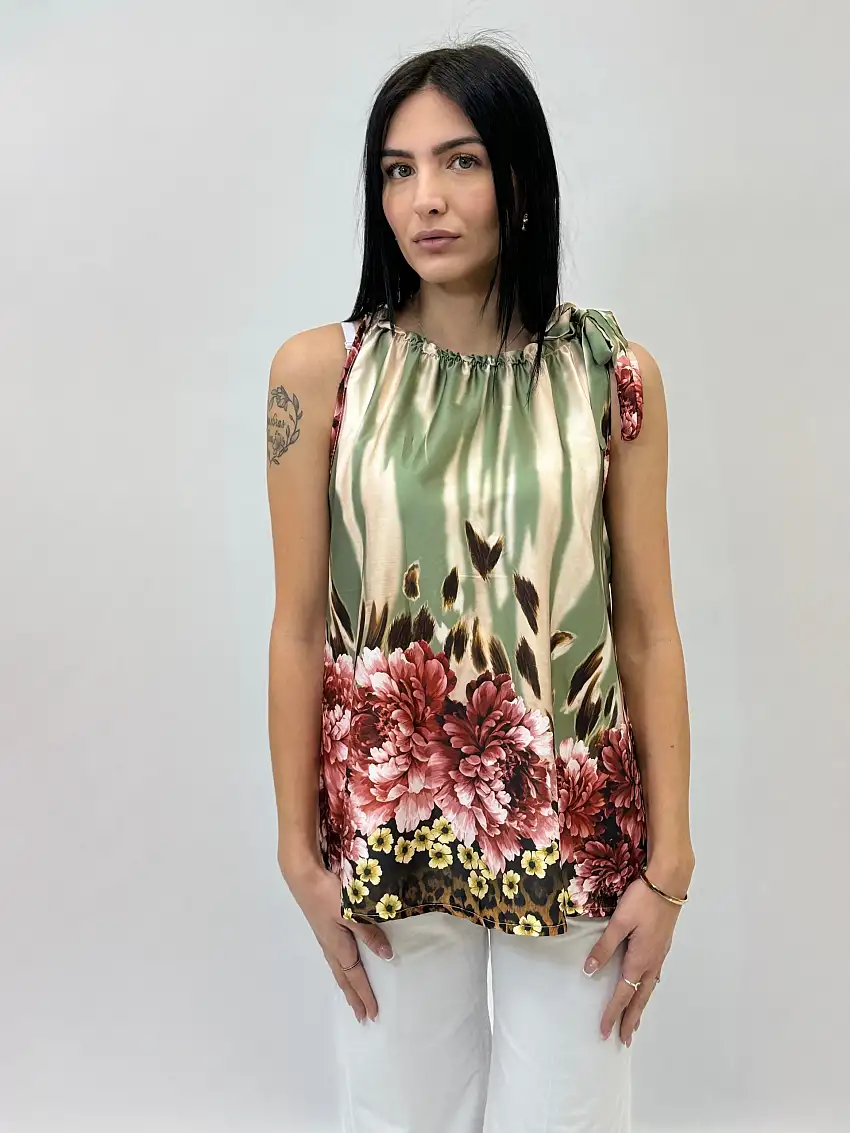 Blusa in raso con stampa