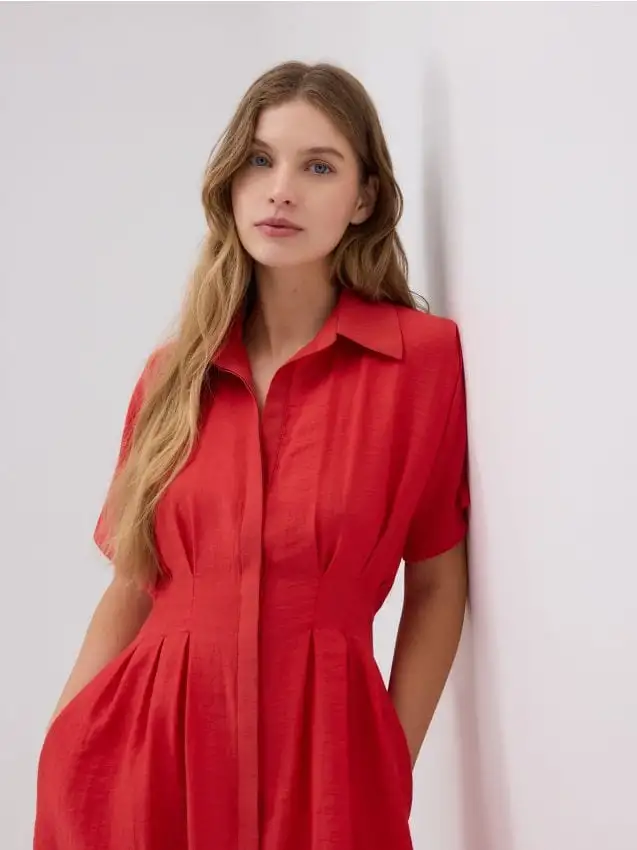 Abito camicia in lino Colore rosso