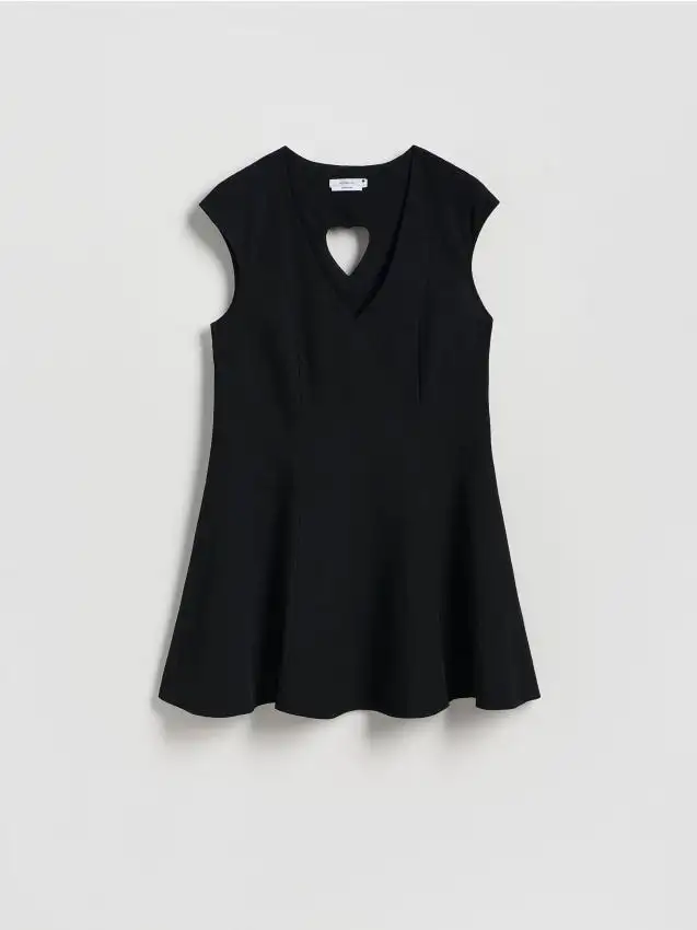 Abito con apertura sulla schiena Colore nero