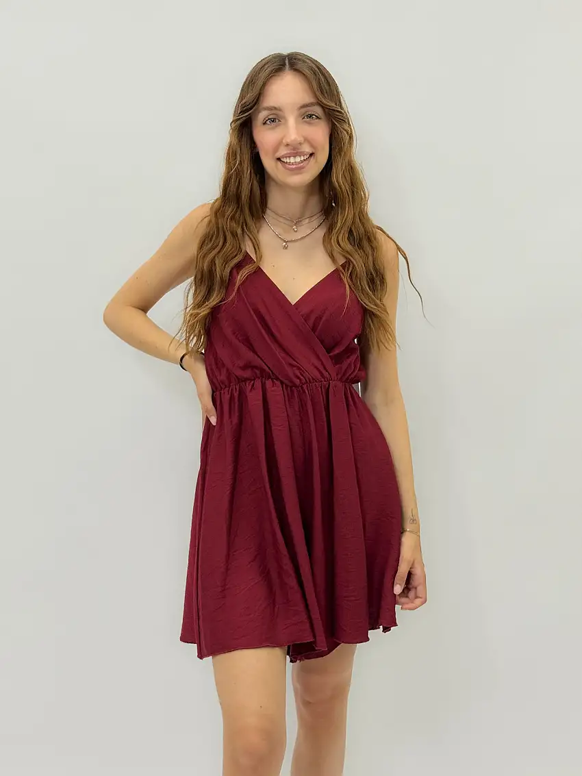 Tuta corta con spalline