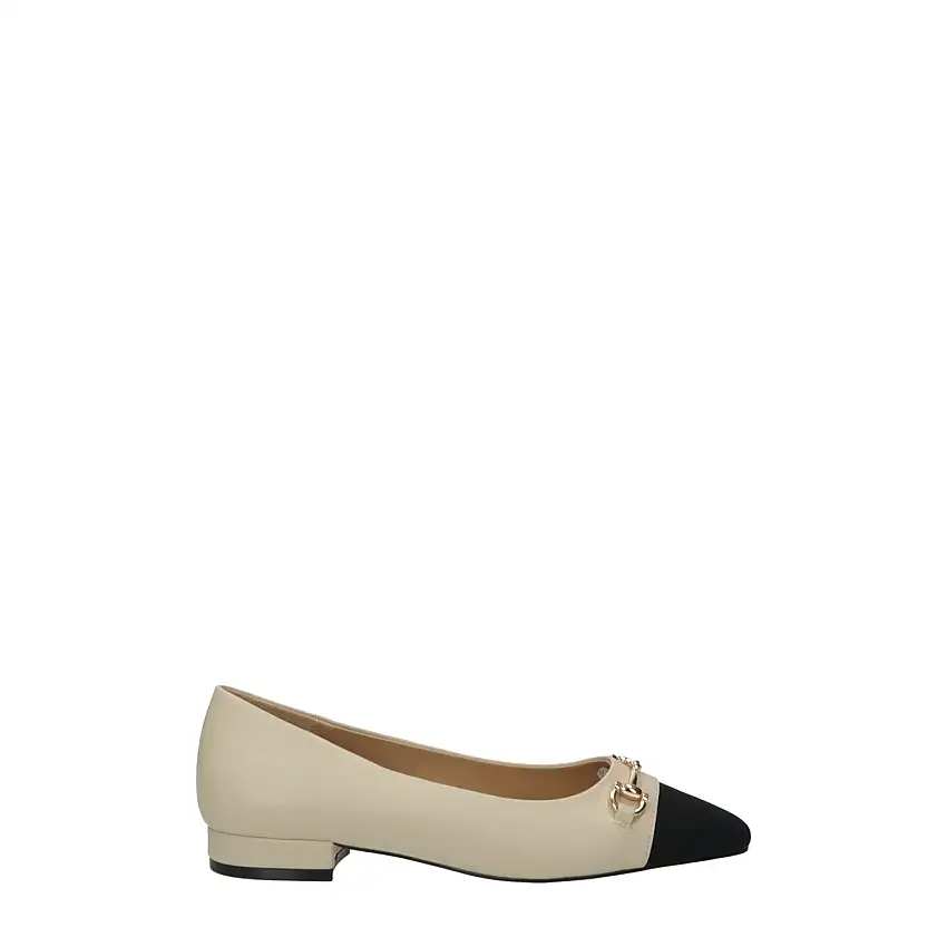 Ballerine con morsetto.