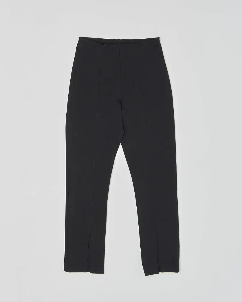 Pantalone nero in tessuto elasticizzato con spacco sul fondo 40-44