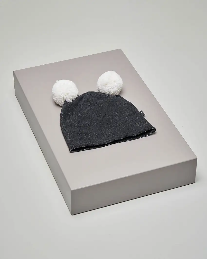 Berretto grigio antracite in cotone con pompon bianchi 9-18 mesi