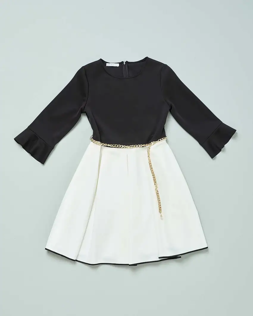 Abito Elsy nero e bianco con manica a tre quarti e volants e catenina oro in vita