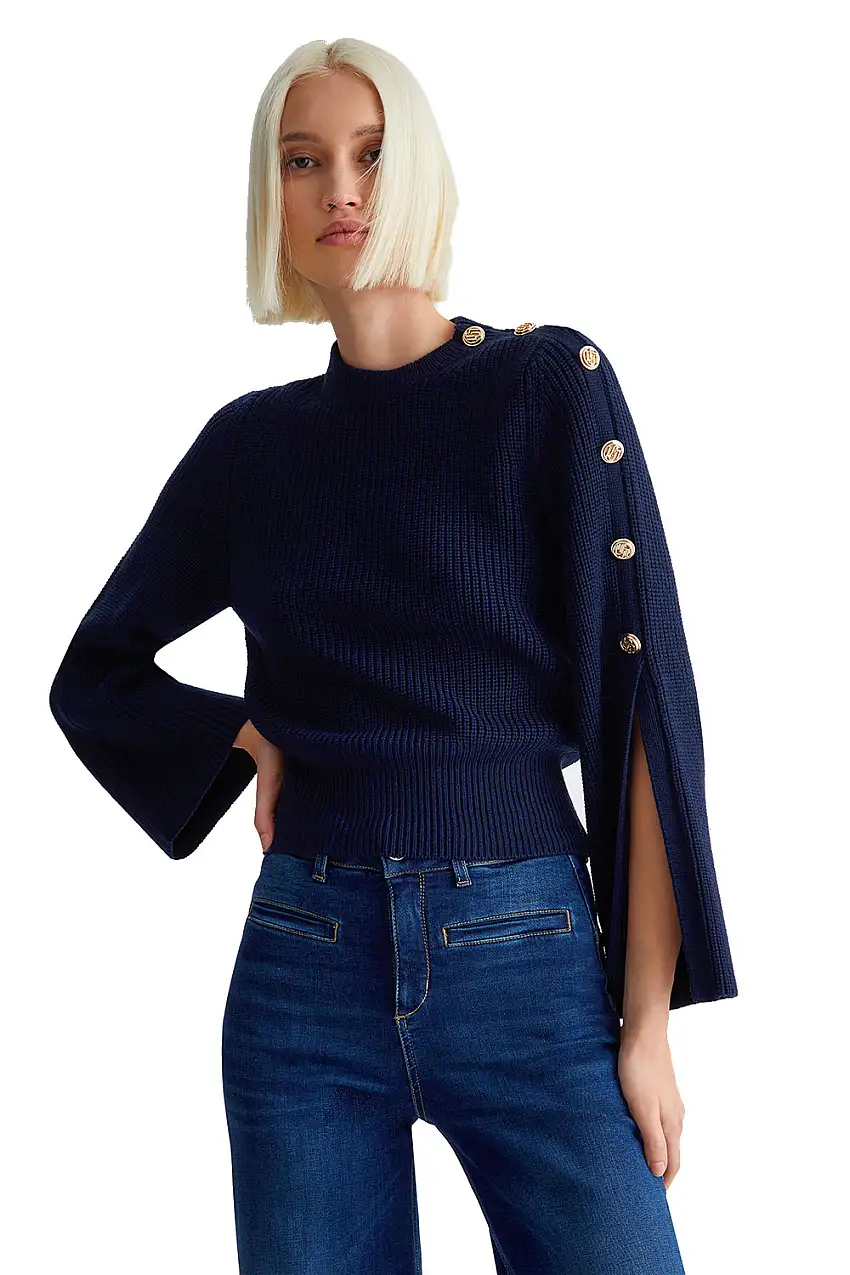 Maglione in Misto Lana con Bottoni